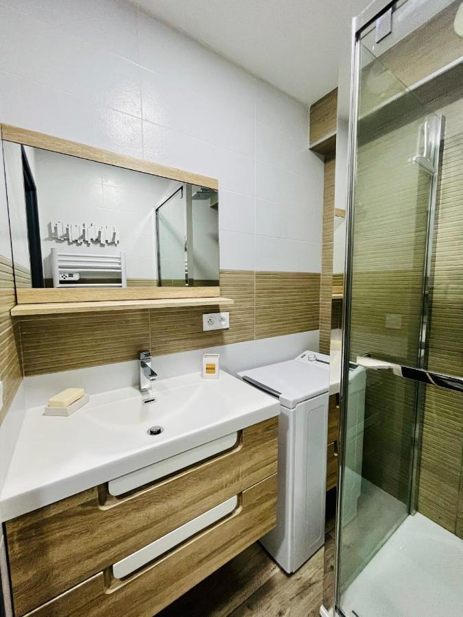 Studio Piscine Plages A Pied ลา กร็องเดอ-ม็อต ภายนอก รูปภาพ
